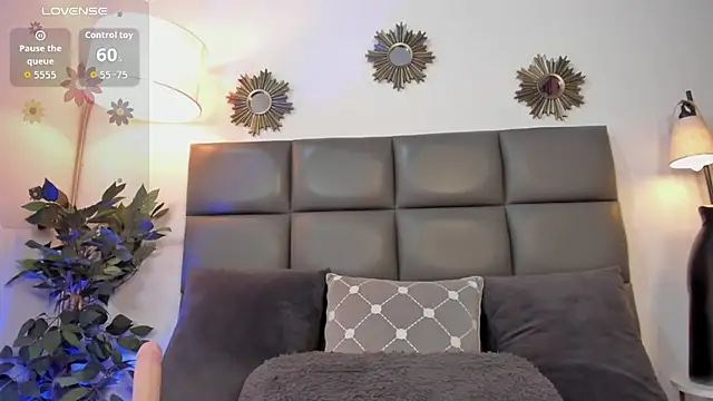 Antonellachic73 online show from 07-11-26, 12:35