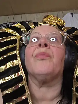 davisdesiresxh online show from 10-31-25, 12:39