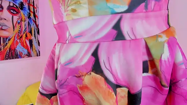 KimberlyJohnsoon online show from 02-10-25, 10:40