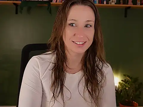 Snapshot of callmedemme chatting on 06-02-26, 05:59 callmedemme online show from 06-02-26, 05:59