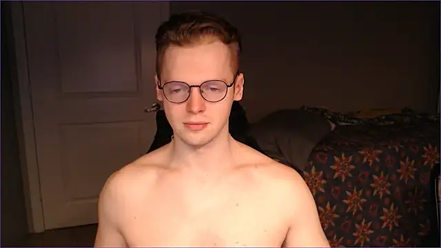 Snapshot of doloresman chatting on 01-18-26, 12:58 doloresman online show from 01-18-26, 12:58