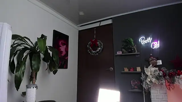 Snapshot of Katiehill_1 chatting on 01-11-26, 09:53 Katiehill 1 online show from 01-11-26, 09:53