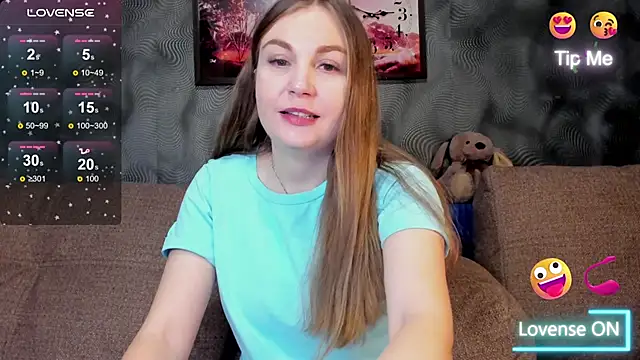 CassieMils online show from 11-28-25, 04:15