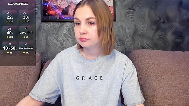 CassieMils online show from 04-16-26, 07:42