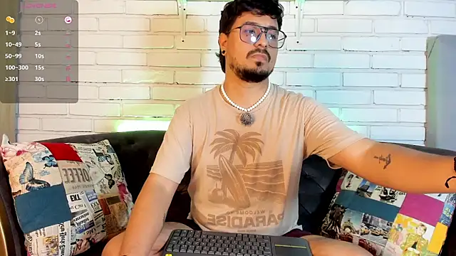 Snapshot of DaviidEvans_ chatting on 12-04-25, 03:54 DaviidEvans online show from 12-04-25, 03:54