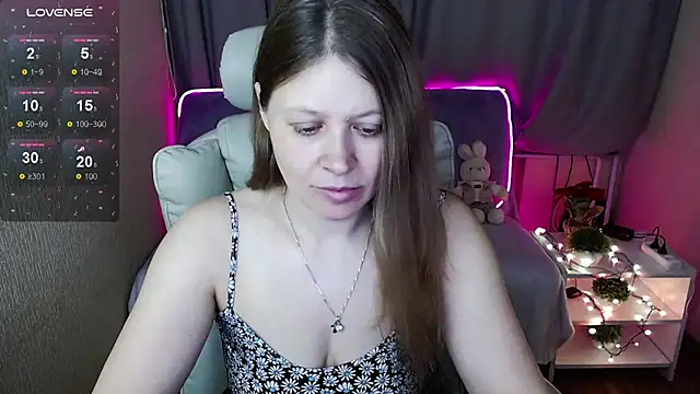 alekasamui online show from 01-31-25, 03:09