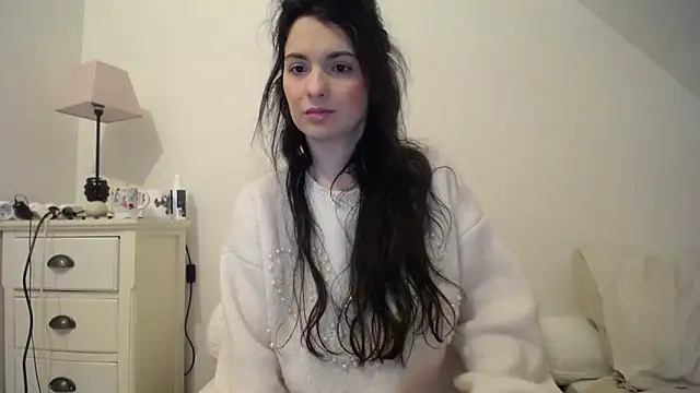 Snapshot of desirmiss1 chatting on 02-13-25, 12:43 desirmiss1 online show from 02-13-25, 12:43