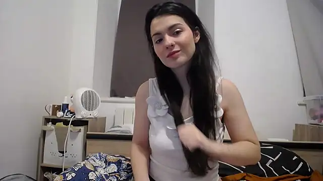 Snapshot of desirmiss1 chatting on 02-16-25, 07:26 desirmiss1 online show from 02-16-25, 07:26