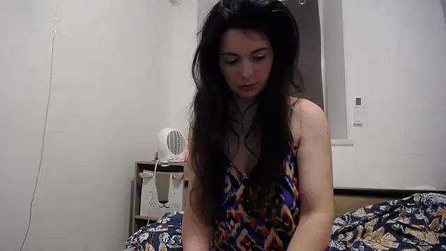 Snapshot of desirmiss1 chatting on 02-26-25, 06:47 desirmiss1 online show from 02-26-25, 06:47