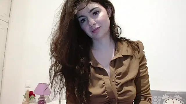 Snapshot of desirmiss1 chatting on 06-08-26, 06:58 desirmiss1 online show from 06-08-26, 06:58