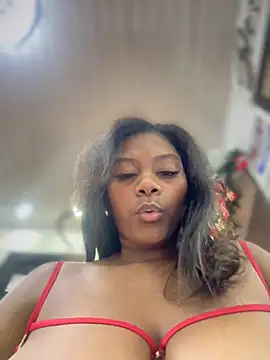 Snapshot of Tayra_Siny chatting on 12-28-24, 07:33 Tayra Siny online show from 12-28-24, 07:33