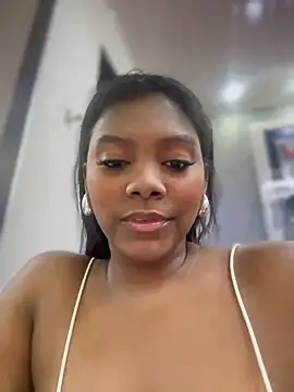 Snapshot of Tayra_Siny chatting on 01-20-25, 01:42 Tayra Siny online show from 01-20-25, 01:42