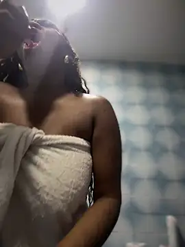 Snapshot of Tayra_Siny chatting on 03-13-25, 11:30 Tayra Siny online show from 03-13-25, 11:30