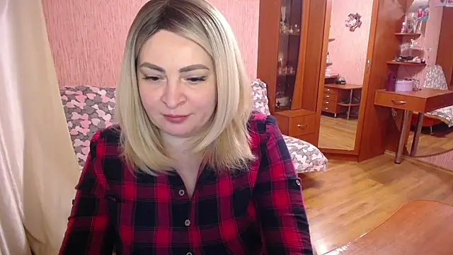 -MeowMeow online show from 04-21-26, 04:56