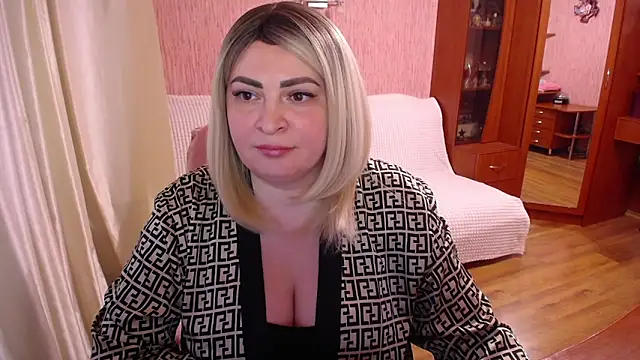 -MeowMeow online show from 06-27-26, 03:39