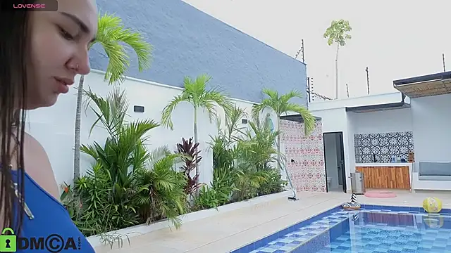 ava blue online show from 10-05-25, 11:41