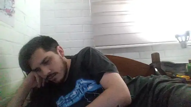 Snapshot of hung_weeb chatting on 03-04-25, 03:55 hung weeb online show from 03-04-25, 03:55