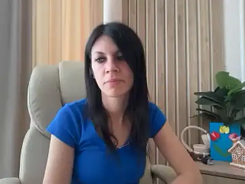 Snapshot of InjaAtHome chatting on 06-28-26, 04:51 InjaAtHome online show from 06-28-26, 04:51