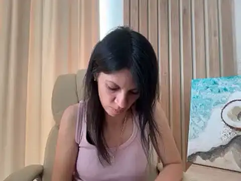Snapshot of InjaAtHome chatting on 07-07-26, 01:26 InjaAtHome online show from 07-07-26, 01:26