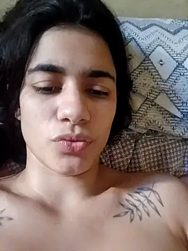 Mamamiabr online show from 03-24-26, 07:41