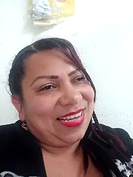 Snapshot of Alyona21 chatting on 03-09-26, 10:47 Alyona21 online show from 03-09-26, 10:47