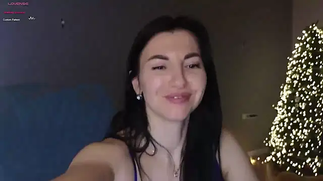 Mary love16 online show from 12-21-24, 04:25