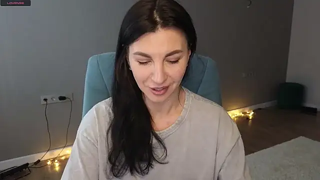 Mary love16 online show from 02-25-25, 11:08