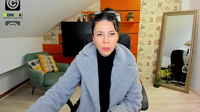 Snapshot of EmillyTaylor chatting on 01-31-25, 03:41 EmillyTaylor online show from 01-31-25, 03:41