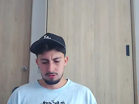 ChrisDamon online show from 11-18-25, 10:41