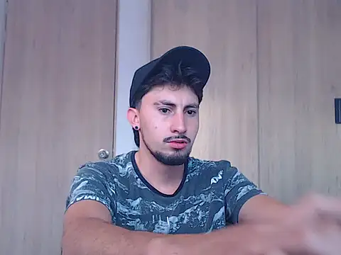 ChrisDamon online show from 11-25-25, 11:32