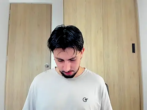 ChrisDamon online show from 01-11-26, 11:48