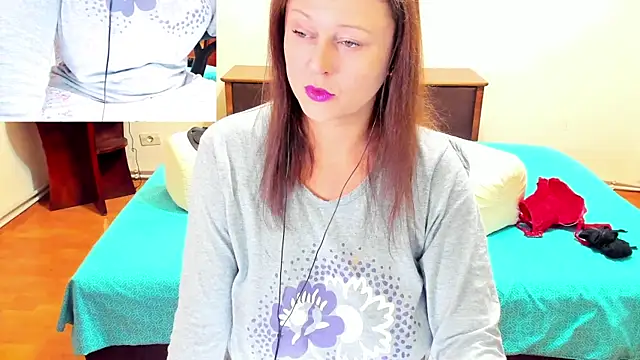 Snapshot of Mery4you chatting on 11-14-25, 12:15 Mery4you online show from 11-14-25, 12:15