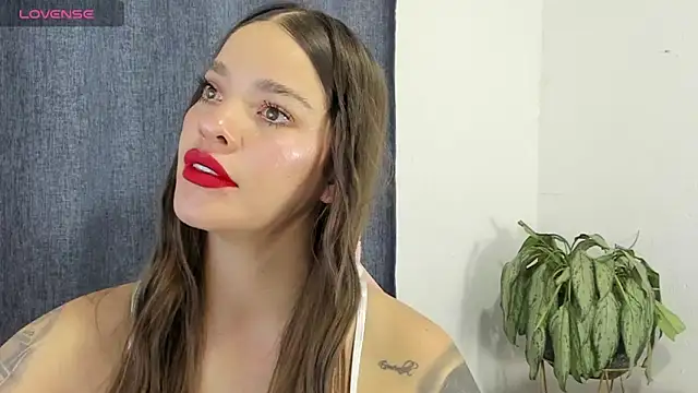 zoe69x online show from 02-19-25, 02:44