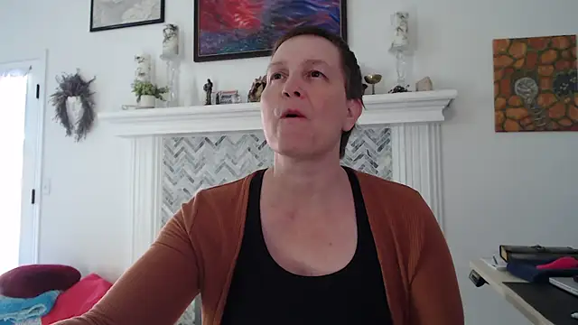 AuroraWillows online show from 04-18-26, 05:50