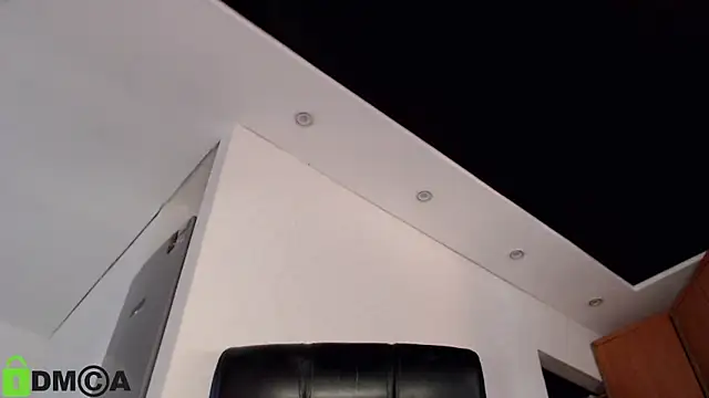 Snapshot of DollySun chatting on 02-19-25, 09:28 DollySun online show from 02-19-25, 09:28