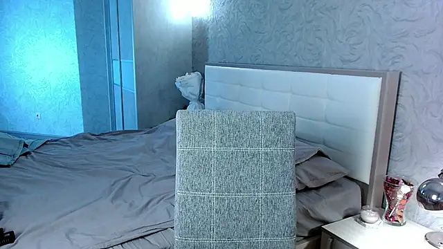 Snapshot of millllina chatting on 03-06-25, 03:35 millllina online show from 03-06-25, 03:35