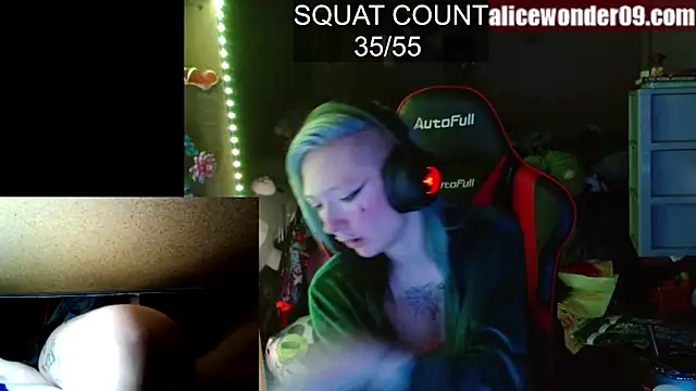 alicewonder09 online show from 02-19-25, 05:38