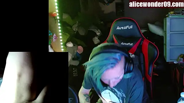 alicewonder09 online show from 02-26-25, 04:58