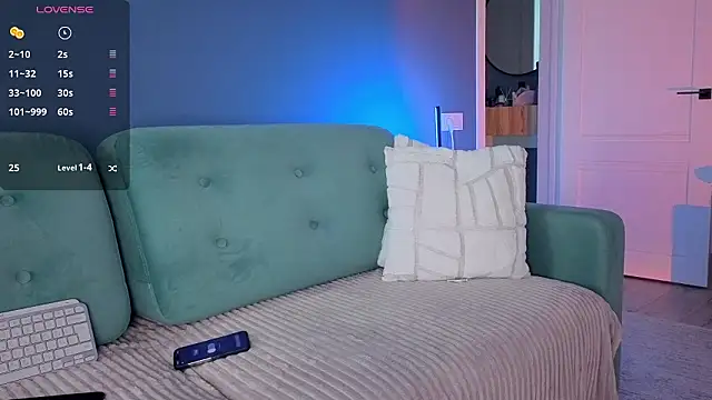 Snapshot of Alexperchik chatting on 02-16-26, 04:25 Alexperchik online show from 02-16-26, 04:25