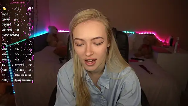 AmandaFiree online show from 11-26-25, 07:09