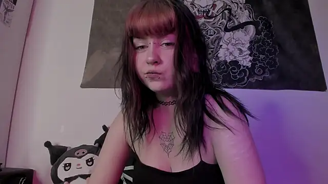 t0riayun0 online show from 12-18-24, 11:40