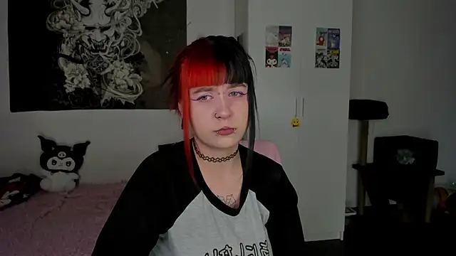 t0riayun0 online show from 02-23-25, 02:40