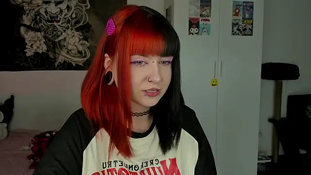 t0riayun0 online show from 02-23-25, 10:20