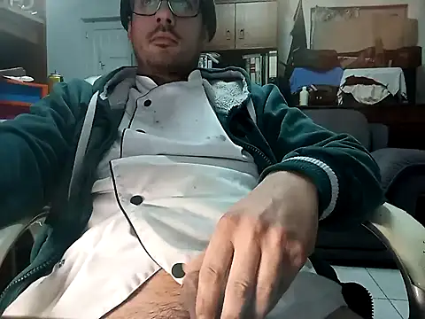 pedrosantos3366 online show from 12-13-24, 12:53