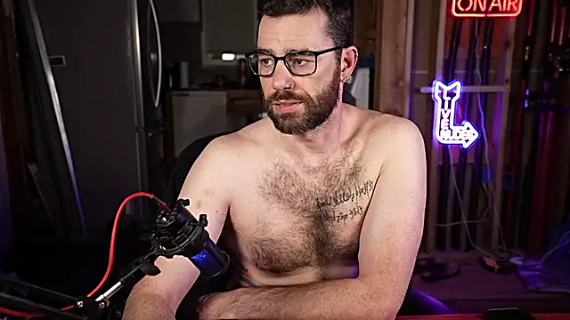 Snapshot of Fastflogger1 chatting on 12-02-24, 04:09 Fastflogger1 online show from 12-02-24, 04:09