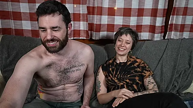 Snapshot of Fastflogger1 chatting on 01-06-25, 01:53 Fastflogger1 online show from 01-06-25, 01:53