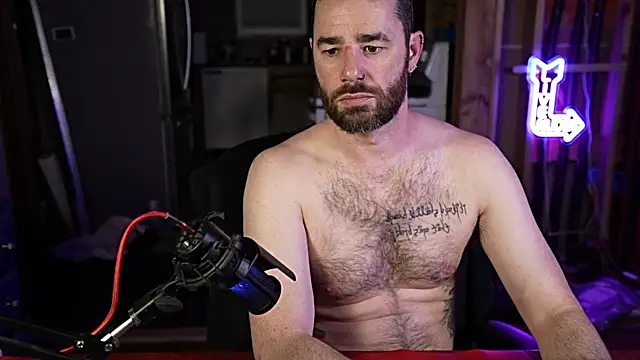 Snapshot of Fastflogger1 chatting on 01-18-25, 04:26 Fastflogger1 online show from 01-18-25, 04:26