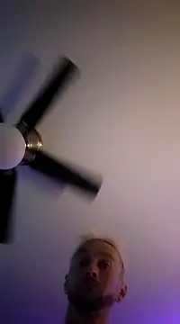 Snapshot of 22sexytwin chatting on 12-03-24, 01:41 22sexytwin online show from 12-03-24, 01:41