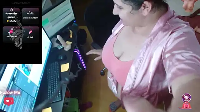 EMILY-NESSA online show from 03-07-25, 07:05