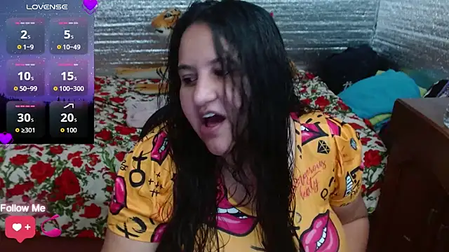 EMILY-NESSA online show from 11-11-25, 11:38